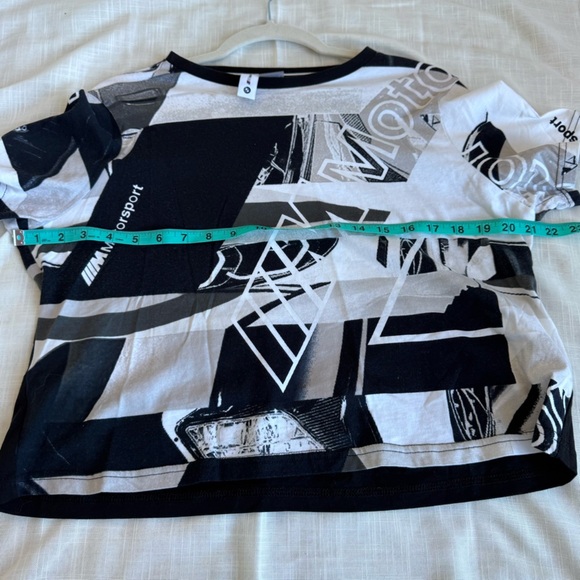 Puma BMW‎ SE Way Woman’s Street Cropped Tee AMG Petronas Motorsport Shirt large - Picture 7 of 8